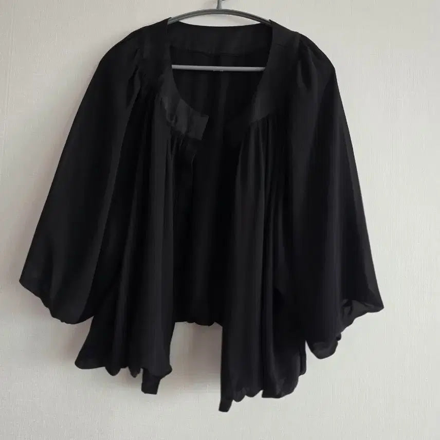 [BUNJANG] Black Chiffon Cardigan / 블랙 쉬폰 가디건