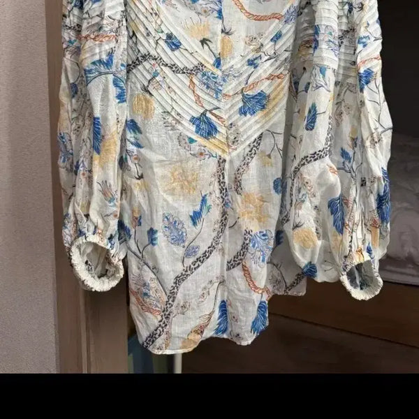 [BUNJANG] Chloe Linen Floral Blouse / 끌로에 정품 린넨 블라우스