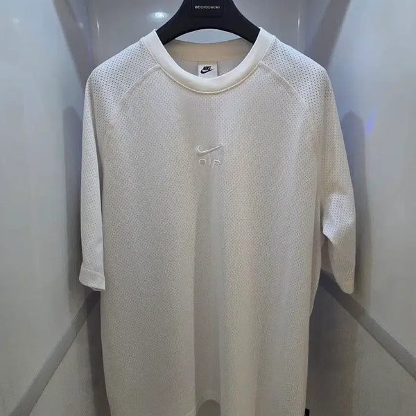[BUNJANG] Nike Mesh Short-Sleeve T-Shirt / 나이키 메쉬소재 티셔츠