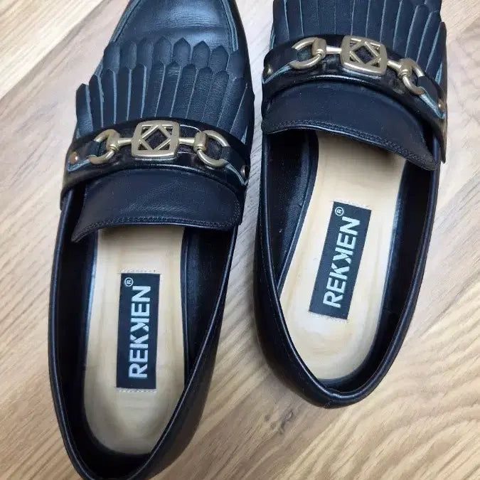 [BUNJANG] Rekken Loafers Black / 렉켄 로퍼 블랙 235