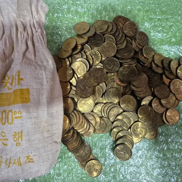 [BUNJANG] 1971 5 Won Uncirculated Coin Set (10 pcs) / 1971년 5원 미사용 주화 10개