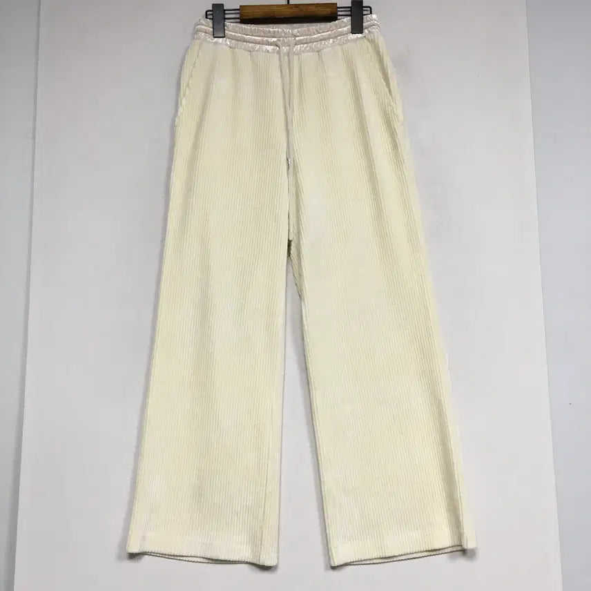 [BUNJANG] Form The Store Corduroy Banding Pants Size 67 / 폼더스토어 코듀로이 밴딩 팬츠 67