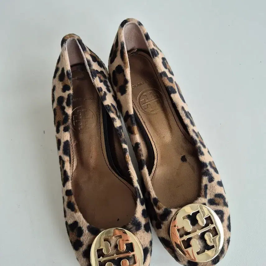 [BUNJANG] Tory Burch Leopard Print Haircalf Pumps / 240)토리버치 레오파트 송치구두