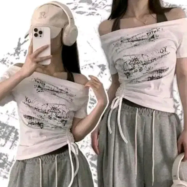 [BUNJANG] One-Piece Halterneck Printed Short-Sleeve T-Shirt - White / 일체형 홀터넥 프린팅 옆셔링 반팔티 화이트 에이블리