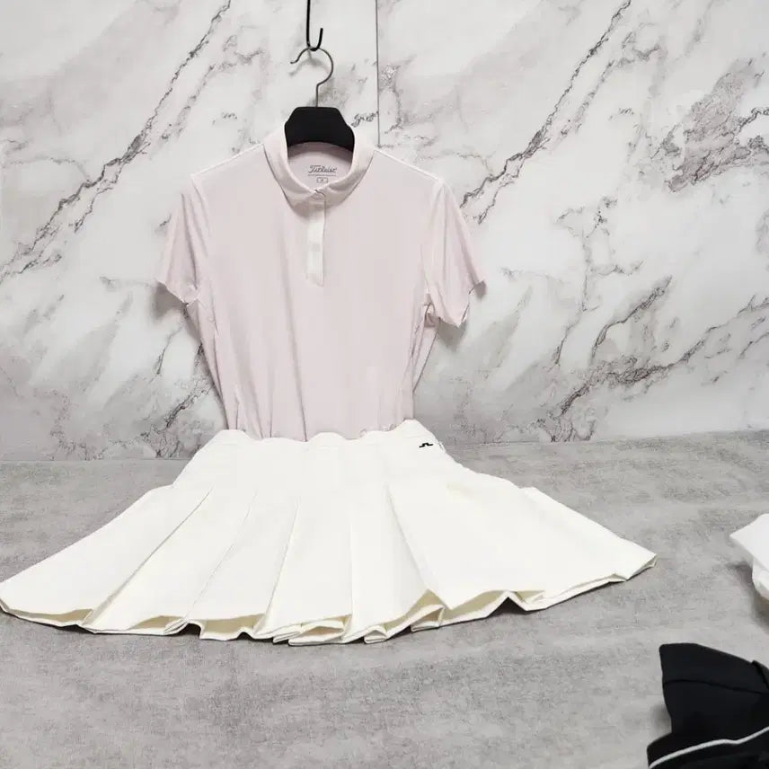 [BUNJANG] J.LINDEBERG Skirt - Medium / 제이린드버그 스커트 /티셔츠 제외