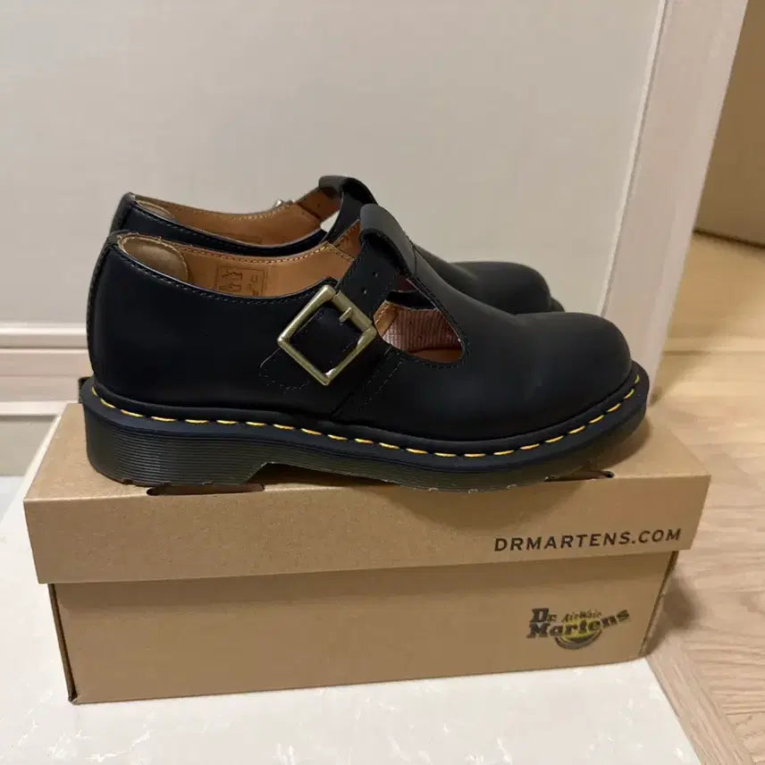 [BUNJANG] Dr. Martens Women's Polished Smooth Black Boots / 닥터마틴 우먼 폴리 스무스 블랙 240