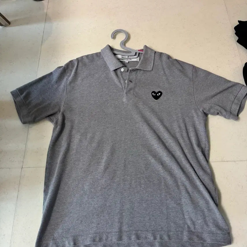 [BUNJANG] Comme des Garçons Short Sleeve Polo Shirt Grey XL (Fits 105) / 꼼데가르송 카라티 반팔티 그레이 105사이즈 그레이