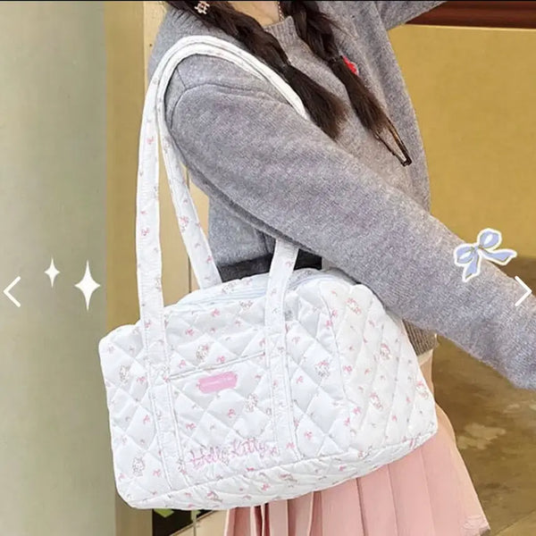 [BUNJANG] ZGO Hello Kitty Quilted Large Capacity Baguette Shoulder Bag / ZGO신상 헬로키티 대용량 보부상백 바게트백 숄더백
