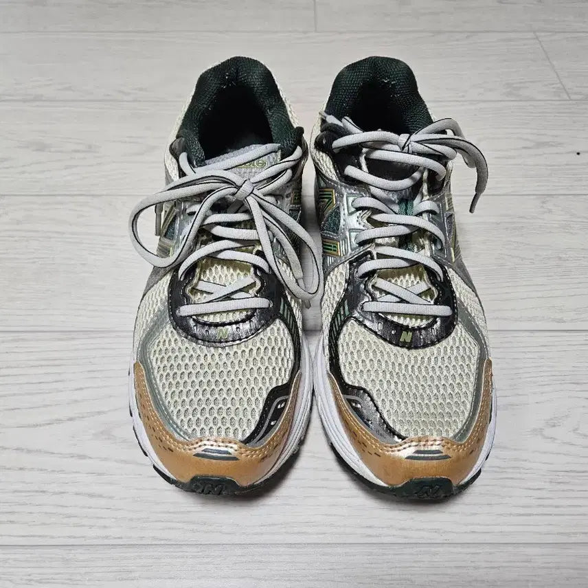 [BUNJANG] New Balance Aimé Leon Dore 860v2 Green US 8 / 뉴발란스 에임레온도르 860v2 그린 260(us8)