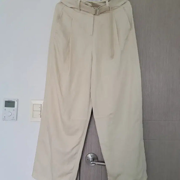 [BUNJANG] Calvin Klein Women's Summer Pants / 캘빈 클라인 여성 바지