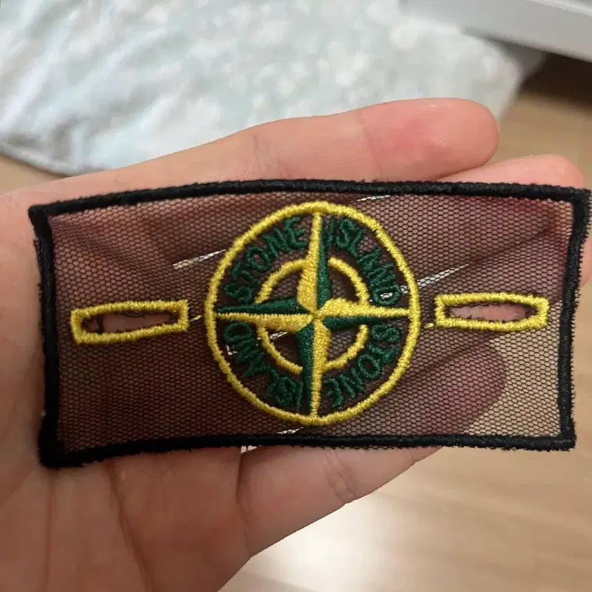 [BUNJANG] Stone Island Mesh Badge / 스톤아일랜드 망사와펜 백화점판