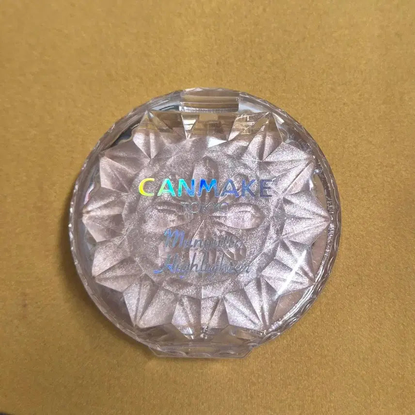 [BUNJANG] Canmake Creamy Touch Liner / 캔메이크 무뉴토 하이라이터