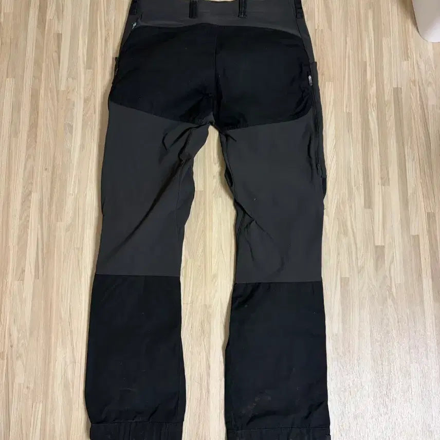 [BUNJANG] Fjällräven Keb Trousers Size 30-31 Black / 피엘라벤 캡트라우저 30~31사이즈 블랙