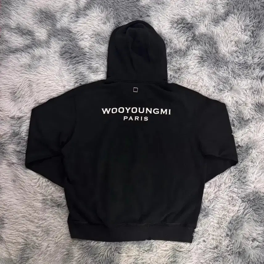 [BUNJANG] WooYoungMi Back Logo Hoodie Black / [정품] 우영미 백로고 후드티 블랙