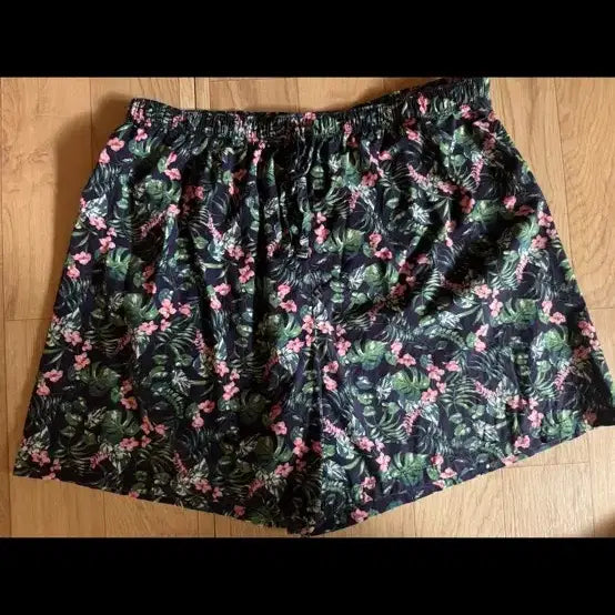 [BUNJANG] Uniqlo Banding Shorts / 유니클로 밴딩 반바지