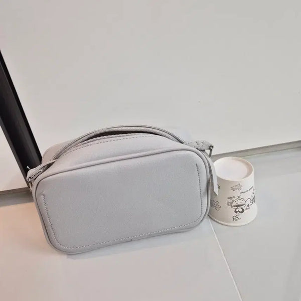 [BUNJANG] Gray Camera Bag (Used) / 깔끔한 그레이 카메라 백(중고)