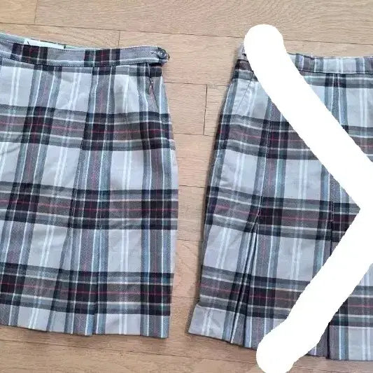[BUNJANG] Beige School Skirt (Spring/Autumn) - Various School Styles / 예쁜 여자교복 춘추용 교복치마 2점(71, 서울여고 외)