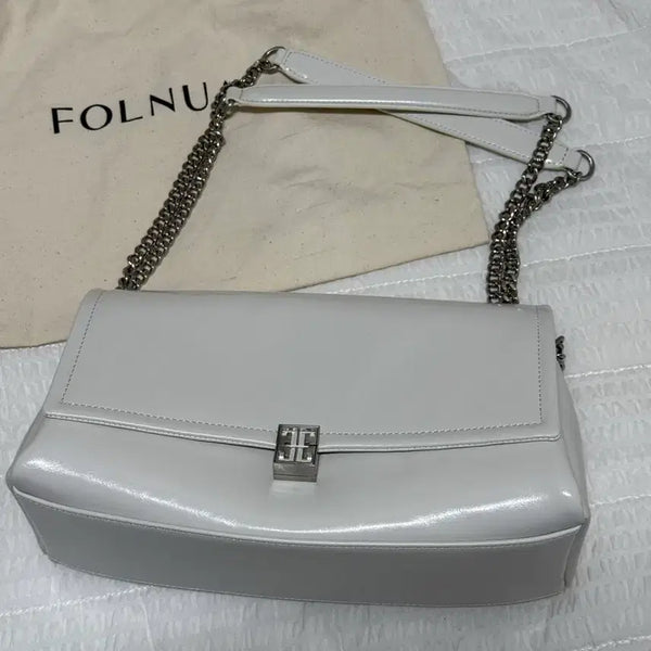 [BUNJANG] Polneua Classic Logo Chain Bag Light Grey / 폴뉴아 클래식 로고 체인백