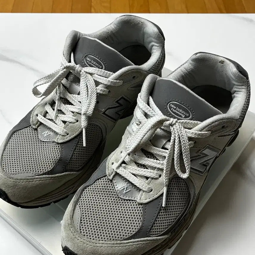 [BUNJANG] New Balance 2002R T2 Grey Running Shoes (280mm) / 뉴발란스 2002R T2 그레이 280