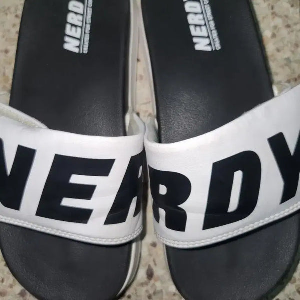 [BUNJANG] NERDY Slides (245 Size) / 널디 슬리퍼 245사이즈입니다