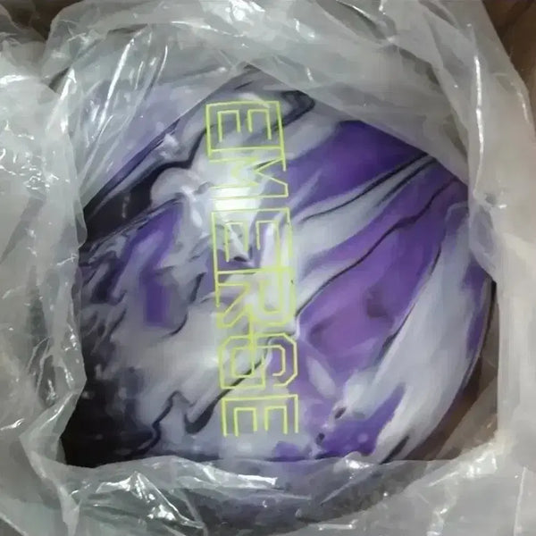[BUNJANG] Ebonite Emerge 15.2lb Official Bowling Ball / 택배무료 15.2파운드 공인구 에보나이트 이멀지 새볼링공