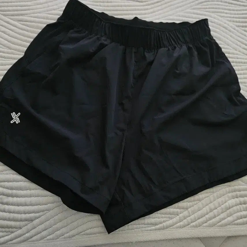 [BUNJANG] Xexymix Women's Black Shorts M / 젝시믹스 여성 블랙 쇼츠 M