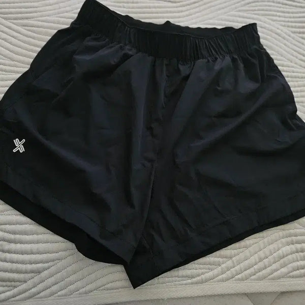 [BUNJANG] Xexymix Women's Black Shorts M / 젝시믹스 여성 블랙 쇼츠 M