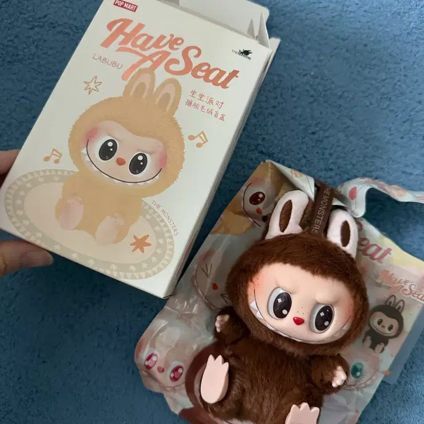 [BUNJANG] POP MART Labubu "Let's Play Together" Series Secret Doll Keychain / 팝마트정품 라부부 나랑같이놀자 시리즈 시크릿 인형키링