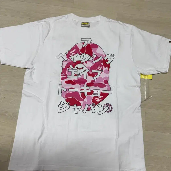 [BUNJANG] BAPE Pink Camo Short Sleeve T-Shirt White / [m] 베이프 핑크 카모 반팔 티셔츠 화이트