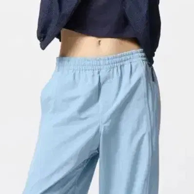 [BUNJANG] Uniqlo Women's Gear Pants Sky Blue XS / 유니클로 여성 기어 팬츠 하늘색 XS