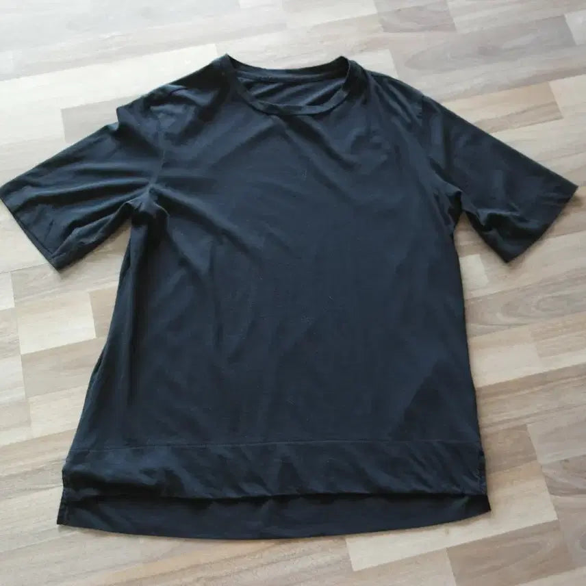 [BUNJANG] Anne Klein T-Shirt Size 66 / 앤 클라인티셔츠/66사이즈/새제품수준