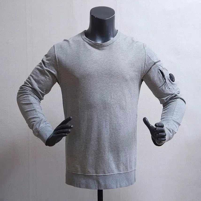 [BUNJANG] CP Company Sweatshirt Gray / CP 씨피컴퍼니 맨투맨 그레이 100