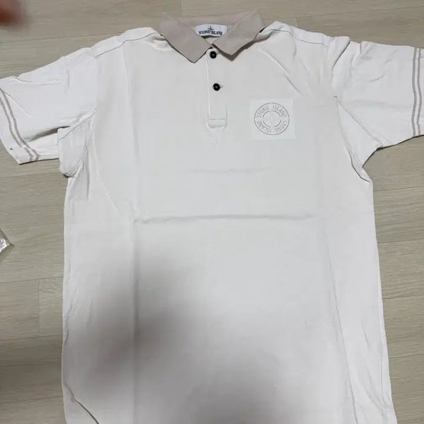 [BUNJANG] Stone Island Short Sleeve Polo Shirt (Cotton) / [L] 스톤 아일랜드 반팔티 폴로셔츠(코튼)