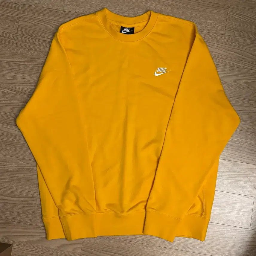 [BUNJANG] Nike Club Crew Sweatshirt Yellow L / 새상품 나이키 맨투맨 스웨트셔츠 노란색 L 나이키 클럽 크루 BV2667-739