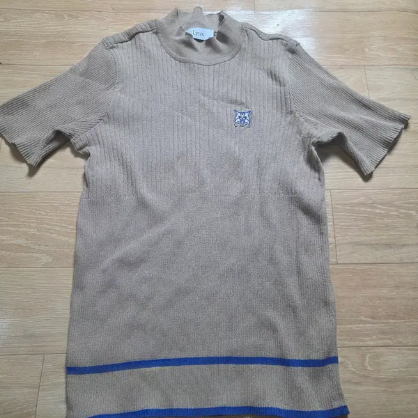 [BUNJANG] Lynx Beige Short-Sleeve Knit 95 / 95.Lynx 립 반팔 니트 베이지