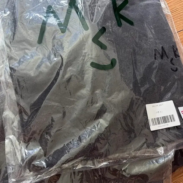 [BUNJANG] Gyopaltee Charcoal, Black T-Shirt (Unsealed) / 교팔티 차콜,블랙 미개봉 새상품 판매합니다