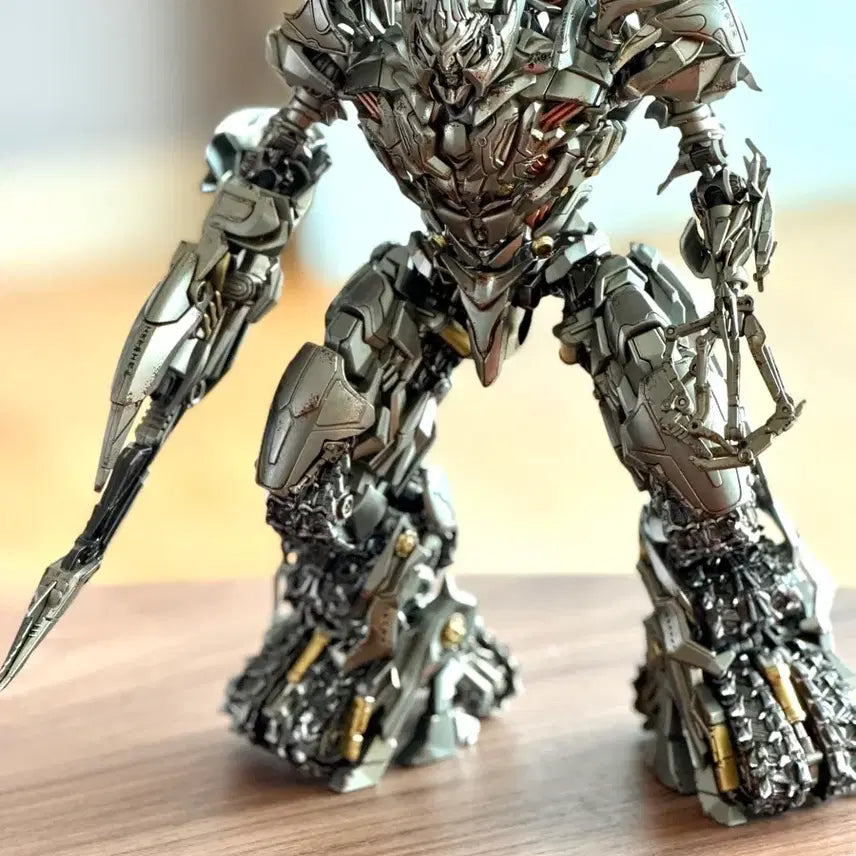[BUNJANG] YOLOPARK AMK Pro Megatron (Opened Display Item, Box Creased) / 욜로파크 amk pro 메가트론(개봉전시품/박스접힘)