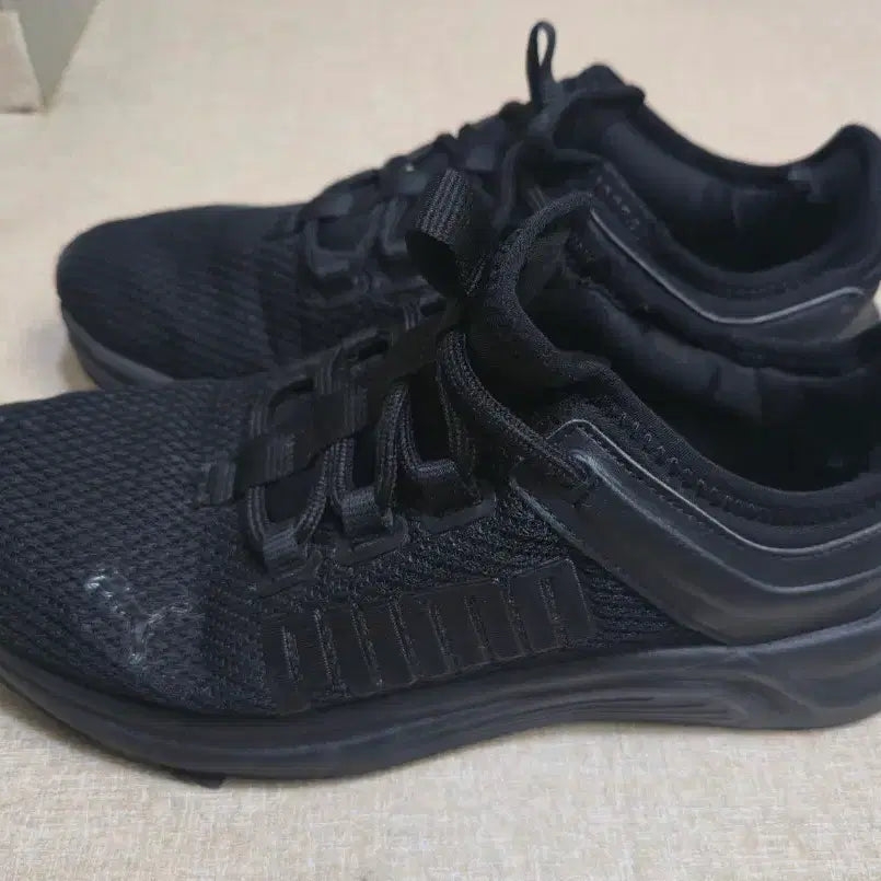 [BUNJANG] Puma Softride Astro Slip-on Black 235 / 푸마 소프트라이드 아스트로 슬립온 블랙 235
