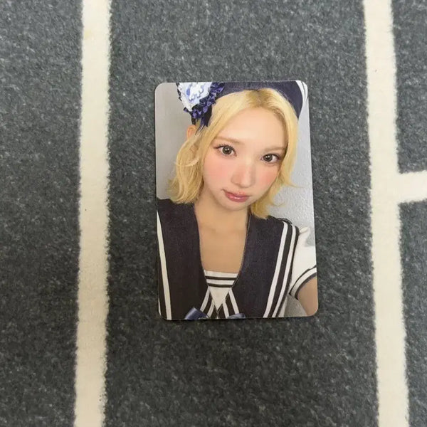 [BUNJANG] NMIXX Jiwoo Hatsutoharts Apple Music Lucky Draw POB Photocard / 하투하 레몬탱 포카 미공포 하츠투하츠 지우 애플뮤직 럭드 미공포