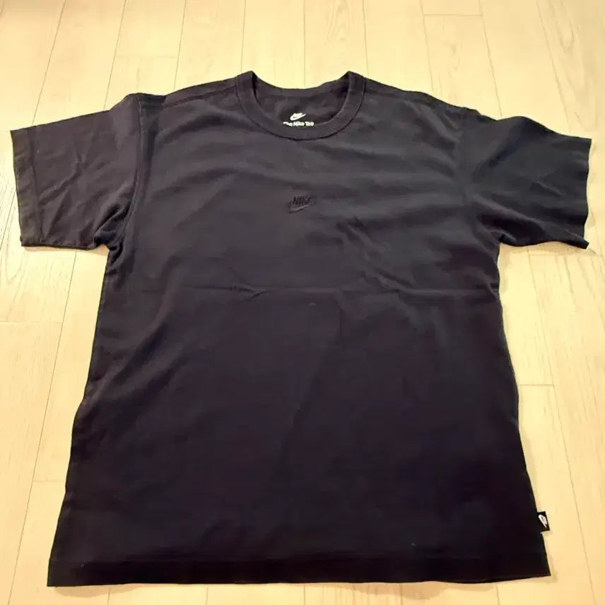 [BUNJANG] Nike Short-Sleeve T-Shirt Black / 나이키 반팔 티셔츠 블랙