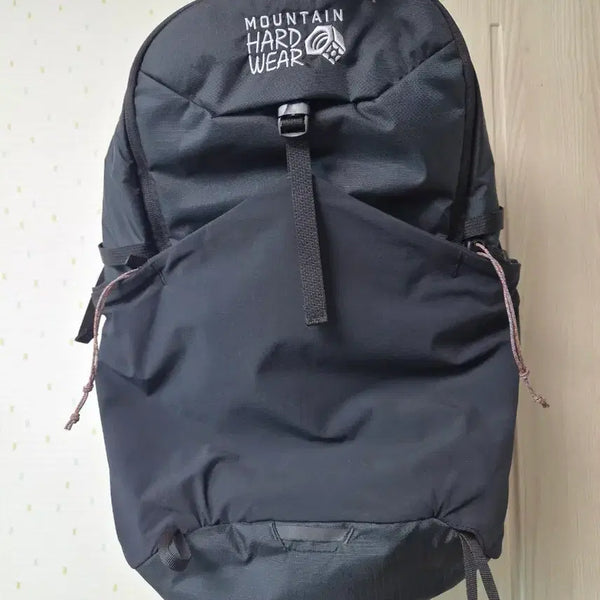 [BUNJANG] Mountain Hardwear Field Day 28L Backpack / 마운틴하드웨어 필드데이 28L 백팩 판매합니다