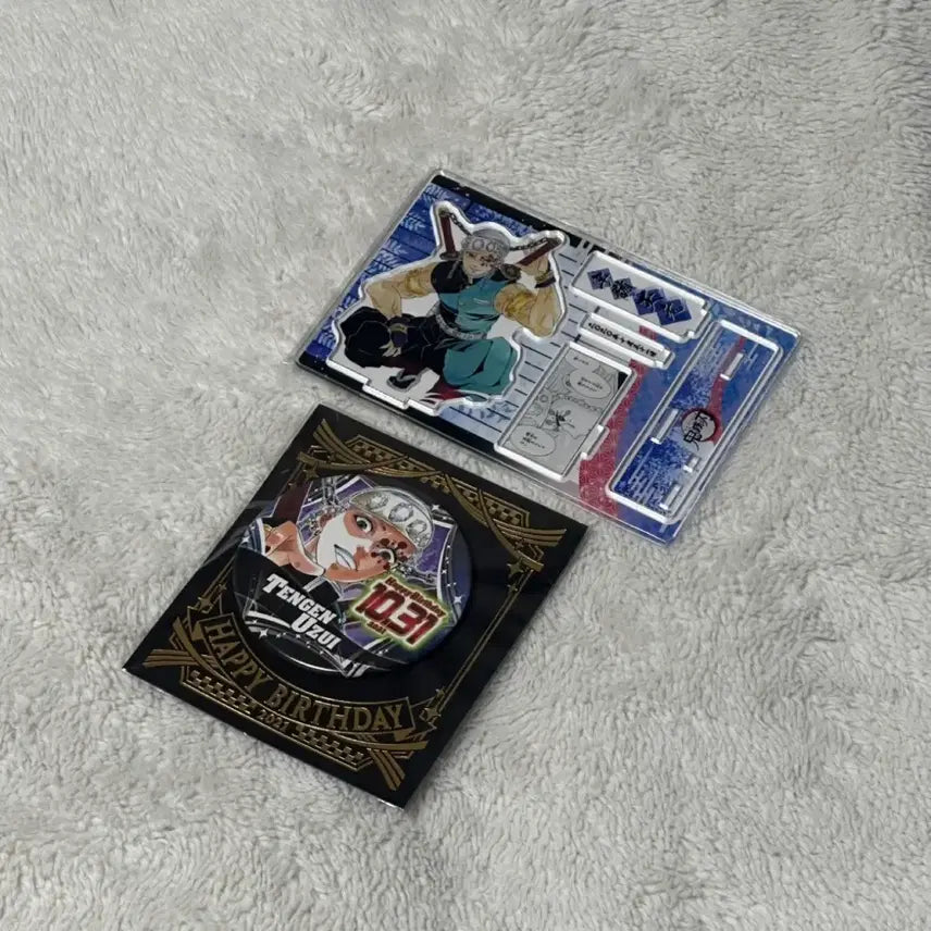 [BUNJANG] Demon Slayer Tengen Uzui 2020 Birthday Diorama Acrylic Stand & 2021 Can Badge Bundle Set / 귀멸의칼날 귀칼 우즈이 텐겐 2020 생일 디오라마 아크릴 스탠드 & 2021 캔뱃지