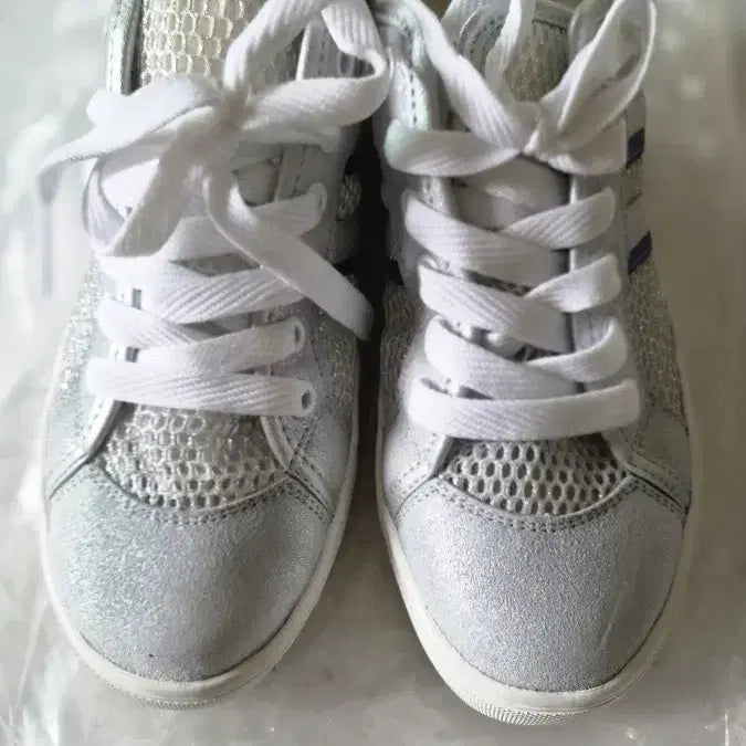 [BUNJANG] Women's Height Increasing Sneakers (Gray, 240mm) / 키높이 운동화240