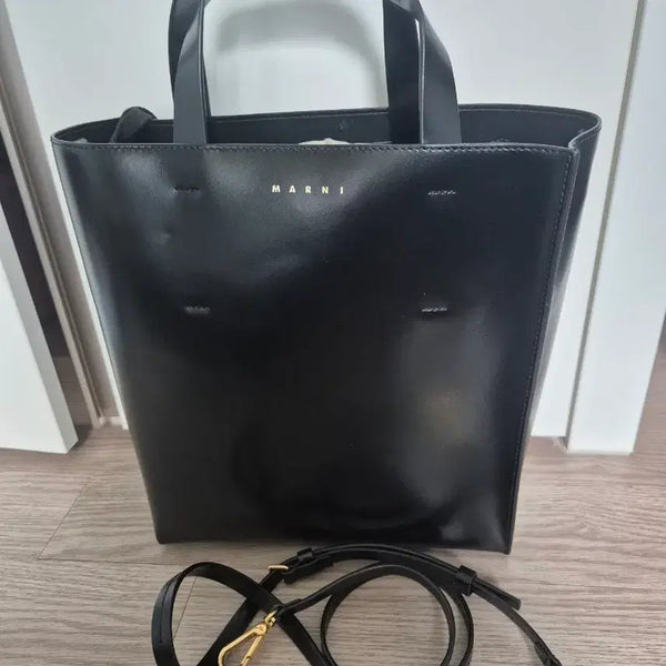 [BUNJANG] Mani Tote Bag Black / mani토트백 블랙