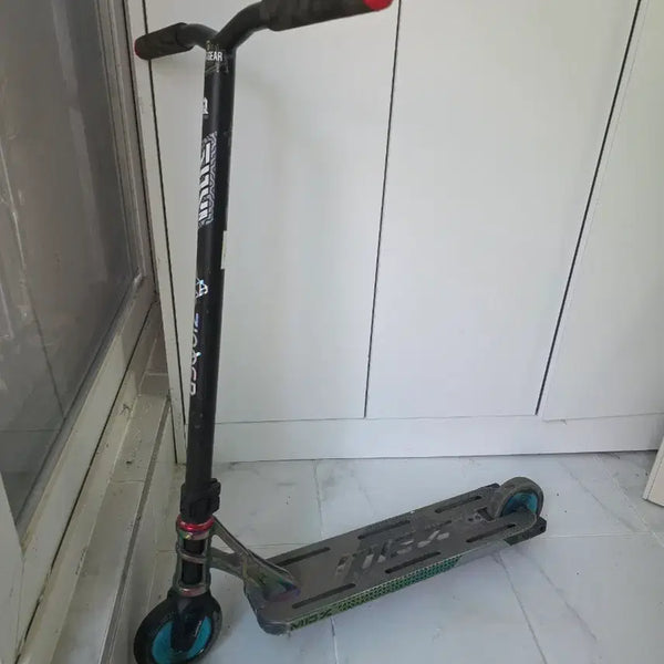[BUNJANG] MGX MADD GEAR Neochrome Stunt Scooter / MGX - 네오크롬 스턴트스쿠터(기술용 묘기용 킥보드