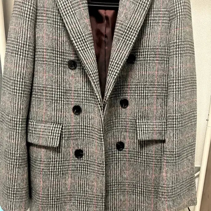 [BUNJANG] ON&ON Check Double-Button Coat / 온앤온 코트