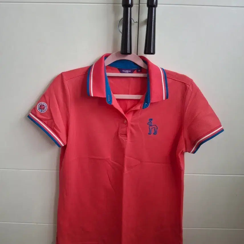 [BUNJANG] Hazzys Golf Women's Big Logo Embroidered T-Shirt / 헤지스 골프 티셔츠