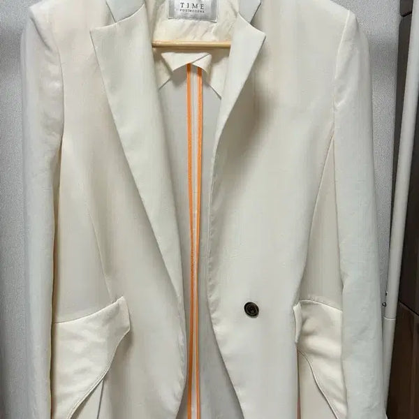 [BUNJANG] Time White Jacket / 타임 time 자켓