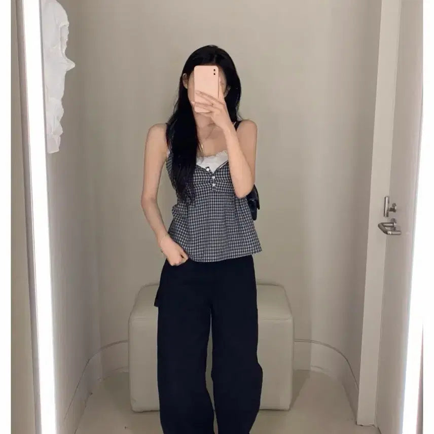 [BUNJANG] Leeds Miel Sleeveless Top / Leeds 리즈 Miel sleeveless top