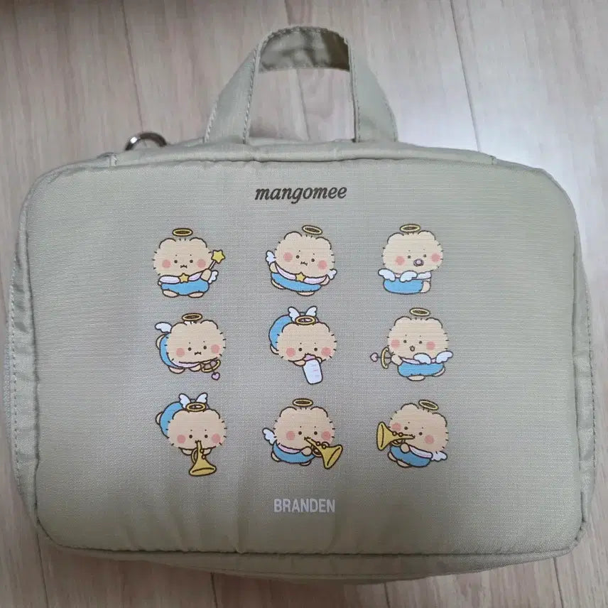 [BUNJANG] Olive Young MangGom Collaboration Branden Expandable Pouch (Ivory) / (새상품) 올리브영 망곰 콜라보 브랜든 확장형 뷰티 화장품 파우치 (아이보리)